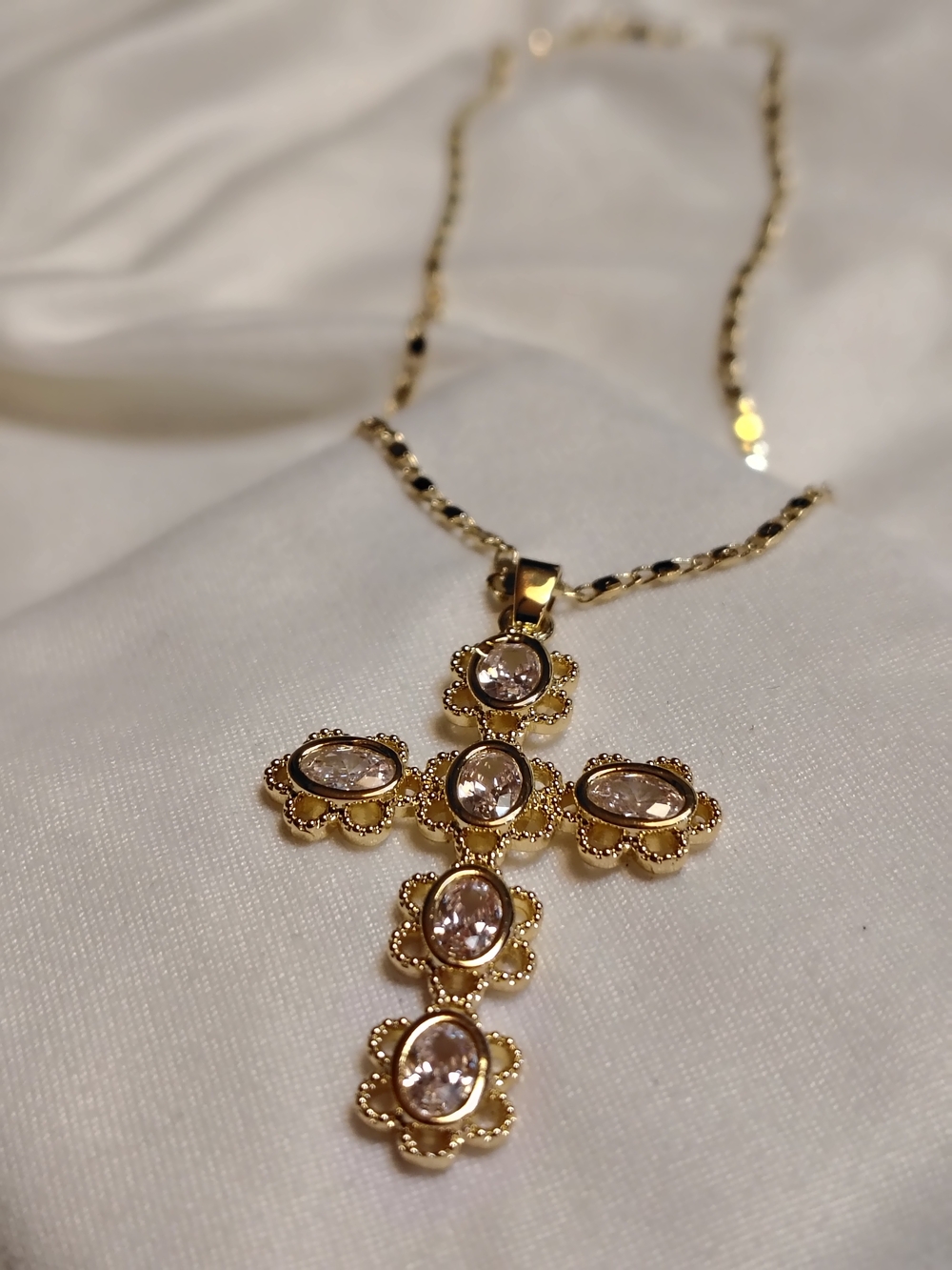 Gemelli Women's Gold Cross Necklace Diamond Embedded With Gold Edging Accents